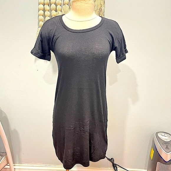 NWT Gap Black Cuffed Short Sleeve Tunic Dress XS - Picture 1 of 10